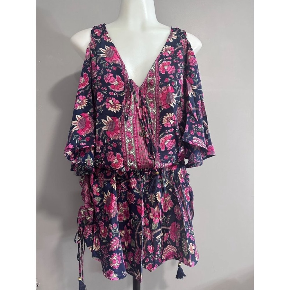 Anthropologie Raga romper in size Medium